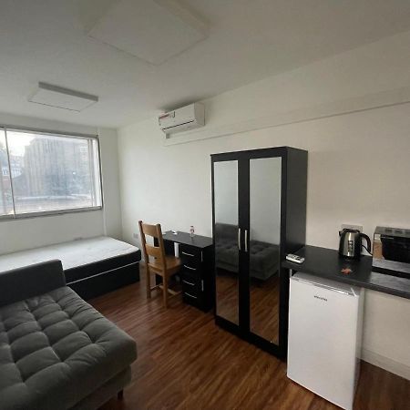 Golders Guesthouse Лондон Екстериор снимка