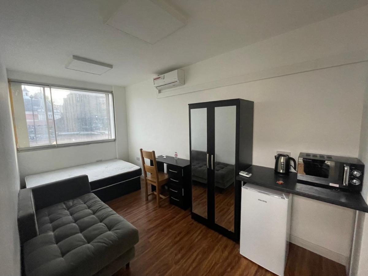 Golders Guesthouse Лондон Екстериор снимка